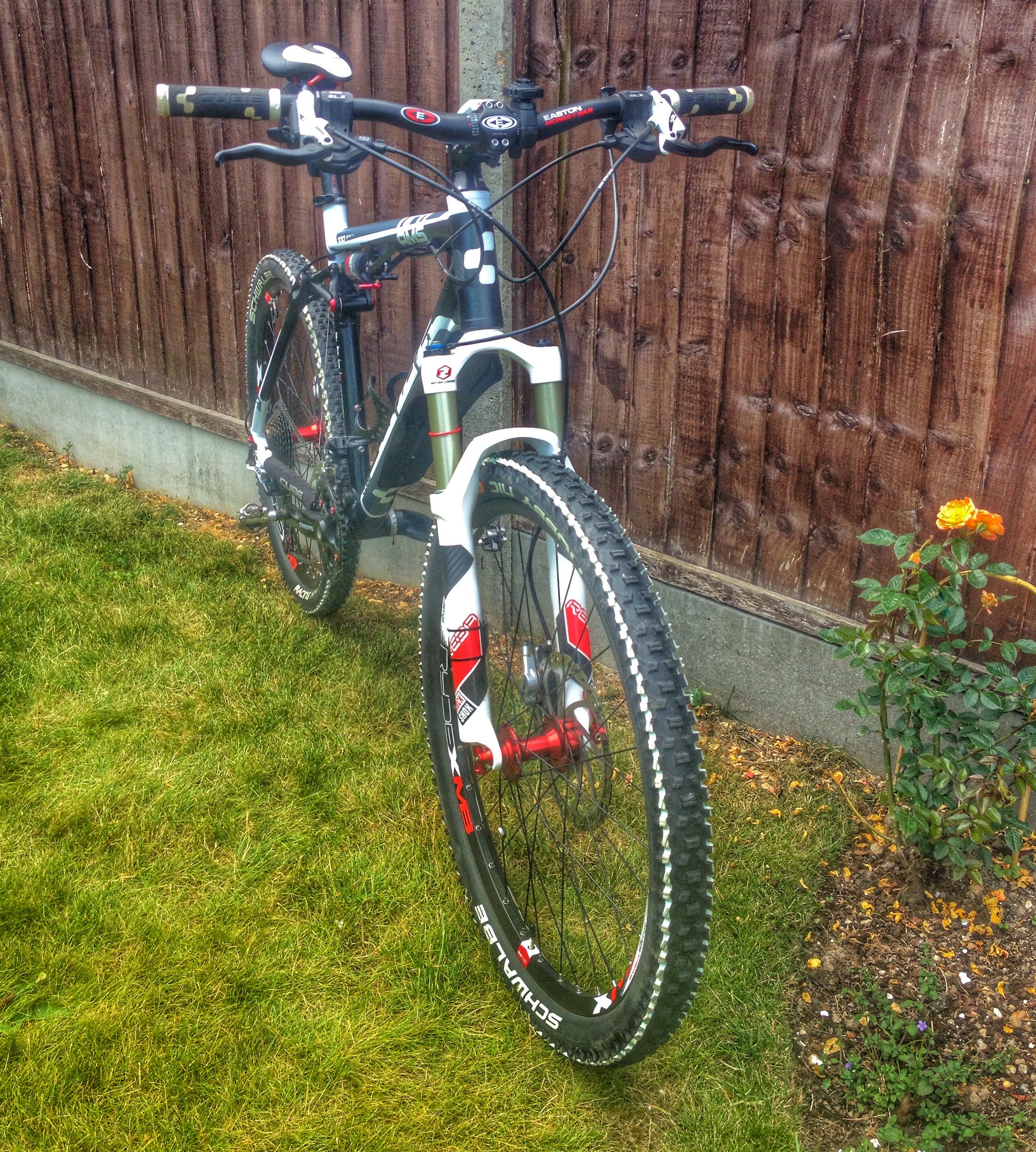 cube ams full suspension